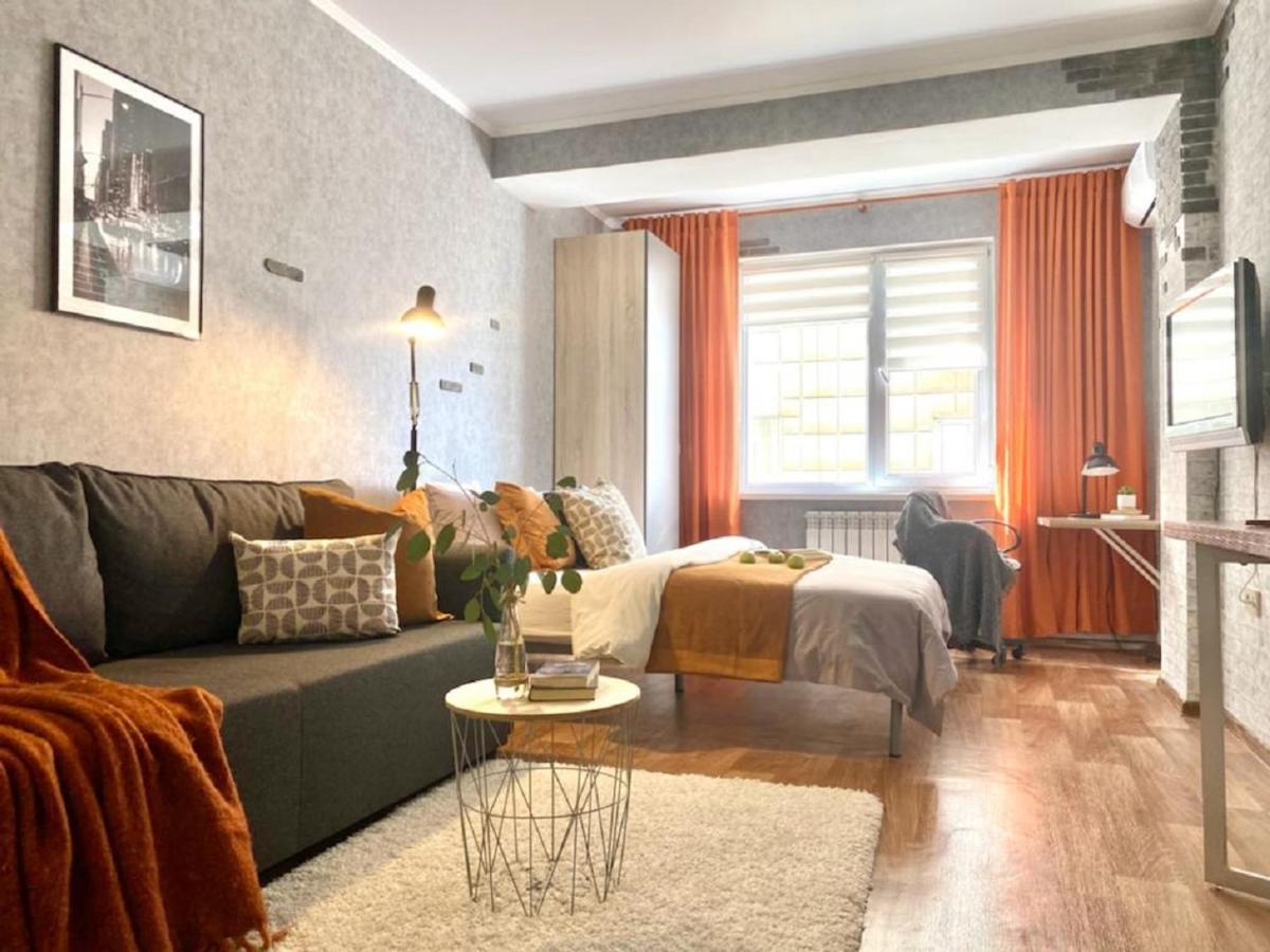 Appartement Студия New York В Самом Центре Города à Almaty Extérieur photo